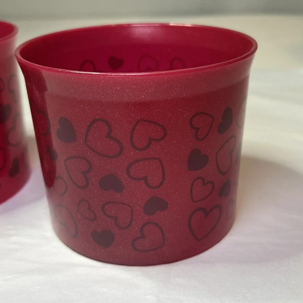 Tupperware Set of 2 Valentine Sparkly Red w/Printed Hearts 4623b-1 No Lids‎